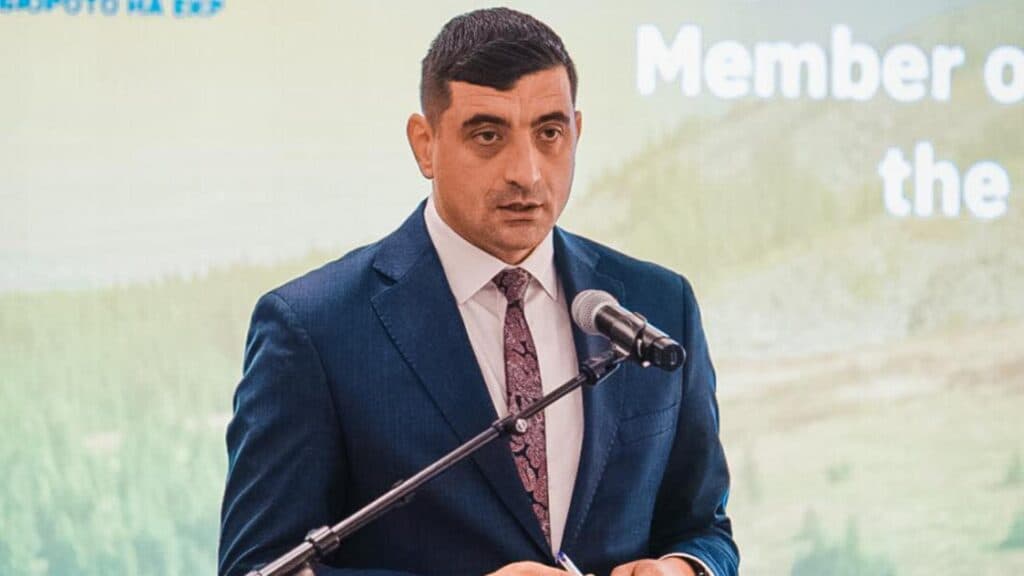 George Simion își lansează candidatura pentru un nou mandat în fruntea AUR: „Suntem un partid dedicat democrației și ne respectăm angajamentele.”
