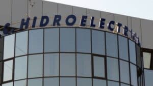 Hidroelectrica își îndreaptă criticile către Ministerul Energiei după creșterea tarifelor din septembrie