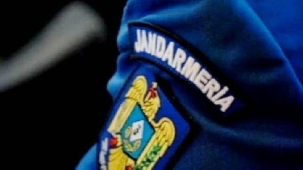 Jandarmii au impus 18 amenzi, totalizând 15.300 de lei, după confruntarea dintre România și Austria