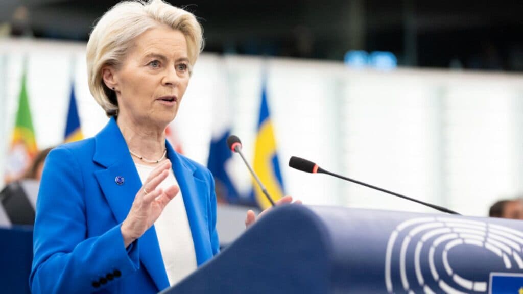 Ursula von der Leyen solicită ajutor pentru a preveni colapsul politic în Uniunea Europeană