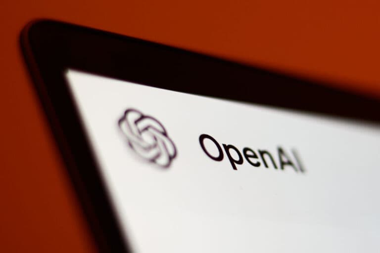 Angajații OpenAI se confruntă cu provocările promovării pe rețelele sociale