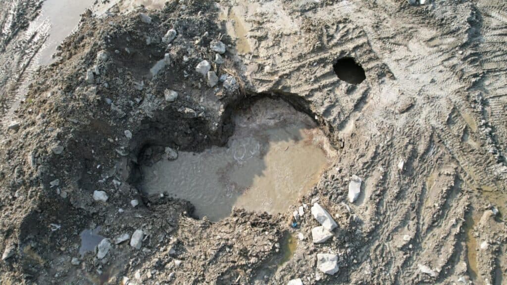 Nepăsarea continuă: Patru luni de la tragedia de la Praid, 40.000 de oameni în suferință și promisiuni uitate