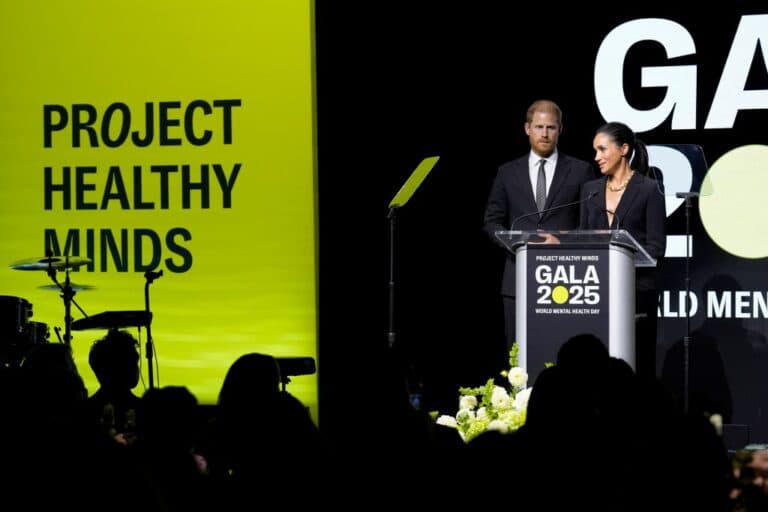 Harry și Meghan subliniază impactul negativ al rețelelor sociale asupra tinerilor de astăzi