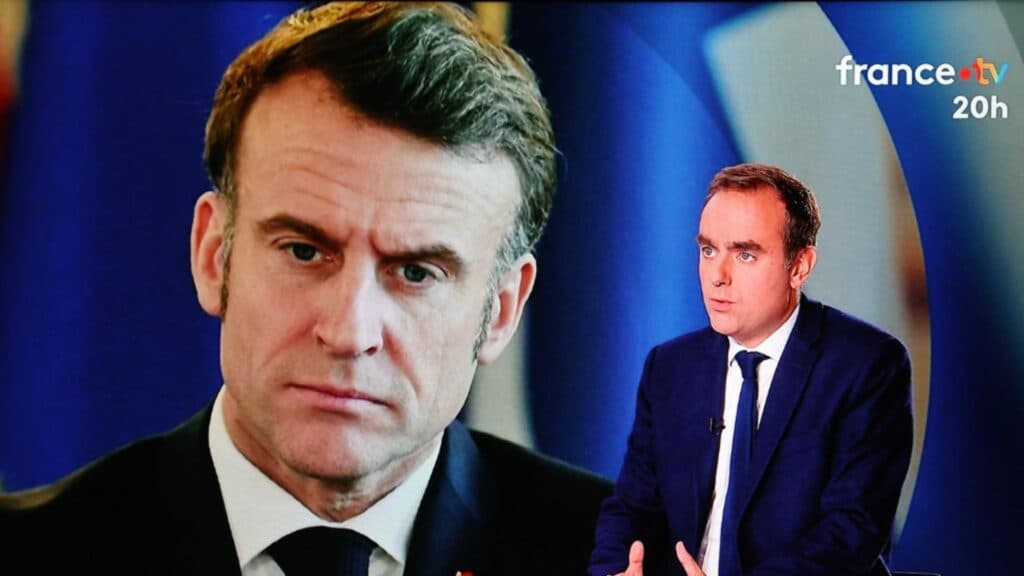 Reconfirmarea lui Lecornu stârnește controverse între stânga și dreapta, provocând reacții împotriva lui Macron și amenințări cu moțiunea de cenzură