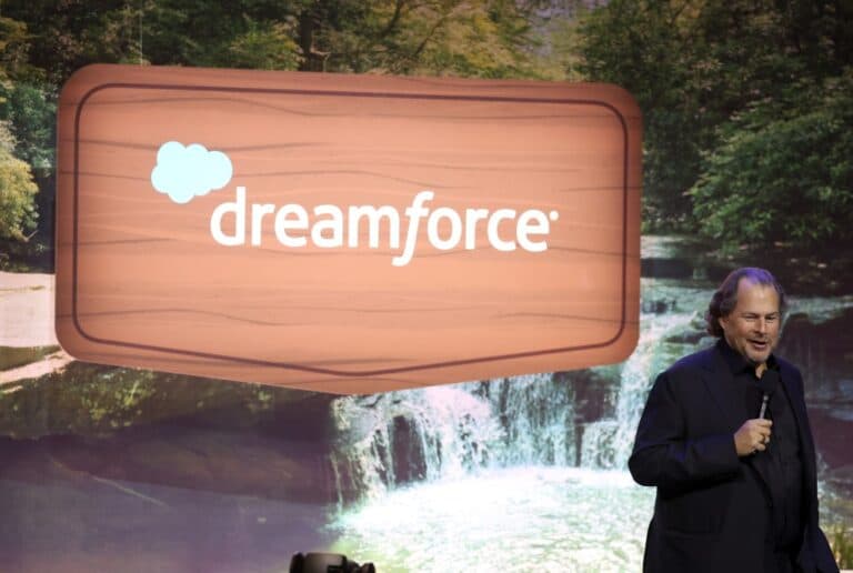 Salesforce lansează Agentforce 360 în contextul intensificării competiției în domeniul inteligenței artificiale pentru afaceri