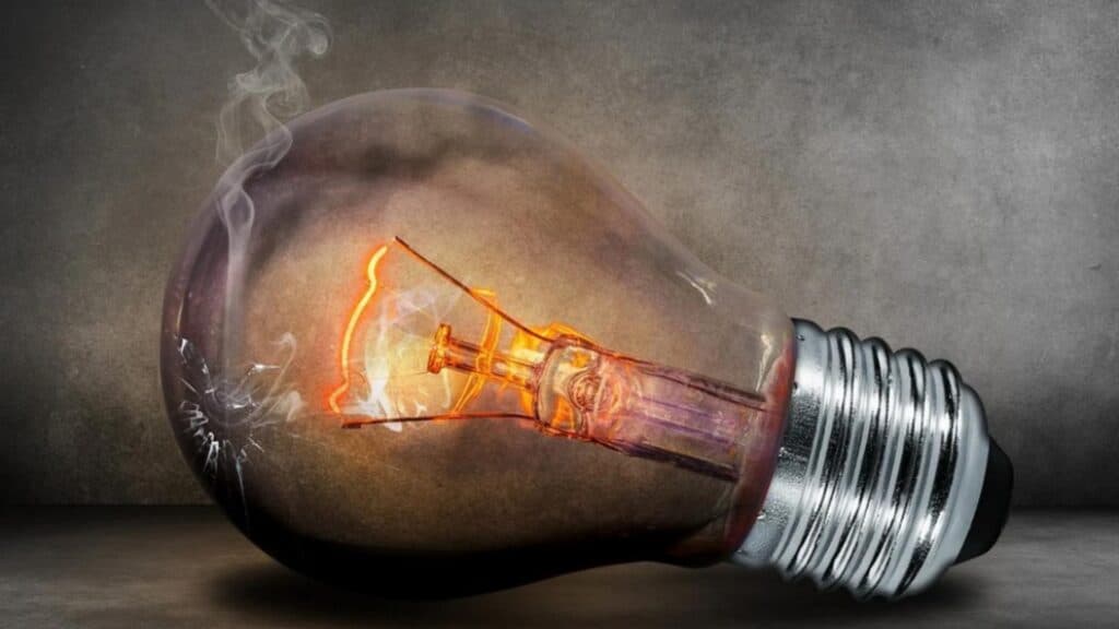 Cele mai costisitoare 5 aparate electrice care îți afectează bugetul fără să observi