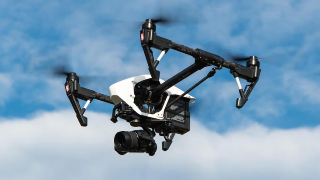 Aeroportul din Oslo, în haos din cauza unor drone misterioase. Iată ce raportează media din Norvegia