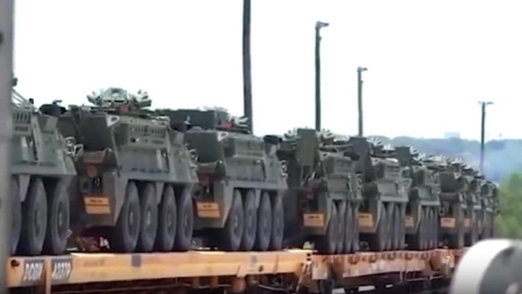 Tren de marfă militară deraiat în Rusia în urma unei explozii spectaculoase