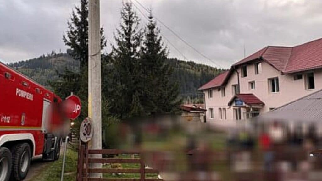 Flăcările îngrijorării: Un incendiu a izbucnit la un centru de reabilitare pentru persoane cu dizabilități în județul Suceava