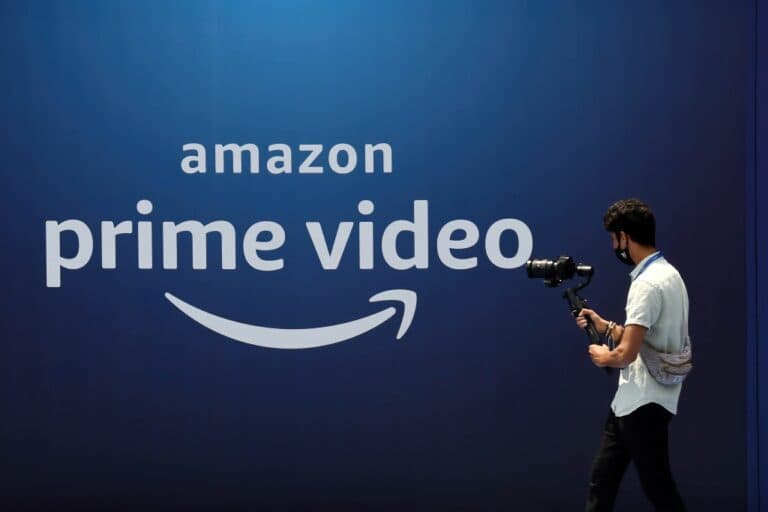 Amazon Prime Video introduce rezumate video create de inteligența artificială pentru anumite seriale