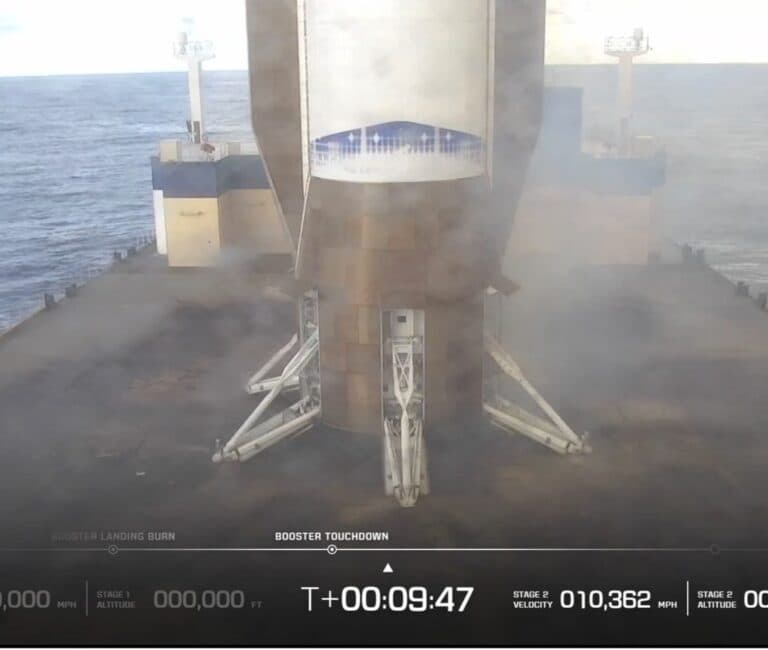 Blue Origin reușește să aterizeze cu succes prima rachetă New Glenn și lansează o misiune captivantă NASA