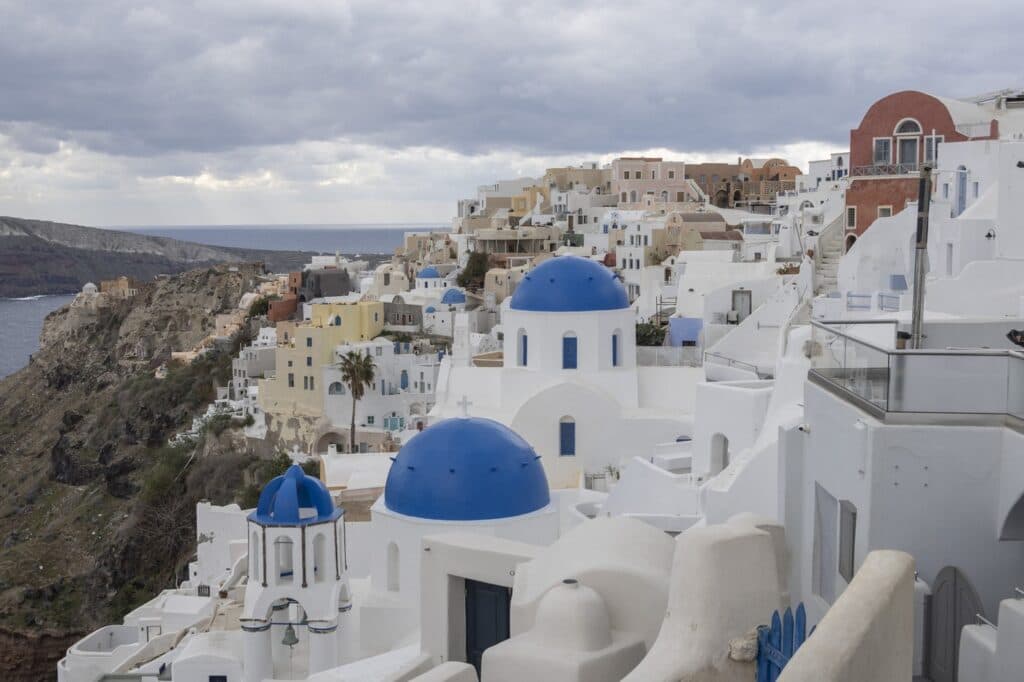 Cercetătorii descoperă explicația neașteptată pentru valul de cutremure din Santorini, cu riscul unor noi fenomene seismice!