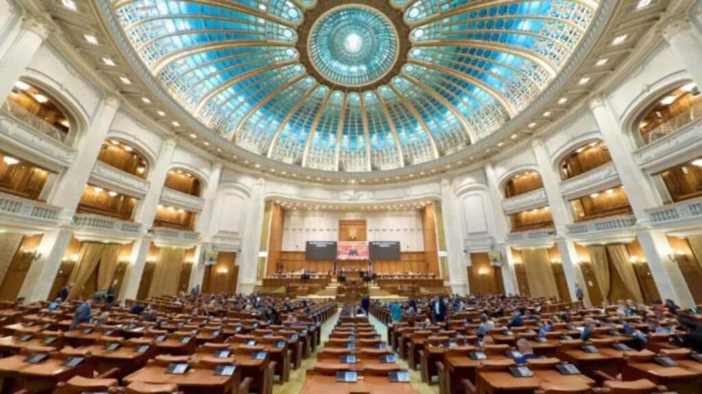 Comisiile juridice resping propunerea de pensii speciale pentru magistrați, considerată neconstituțională de CCR