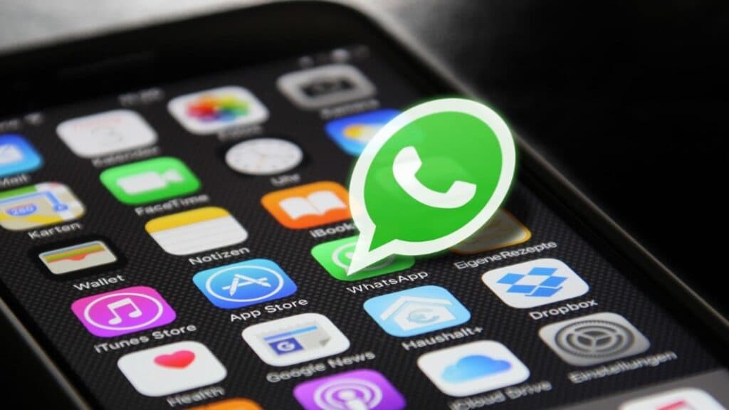 Schimbare surprinzătoare la Moscova: Ce soluție propune Putin pentru a înlocui WhatsApp?