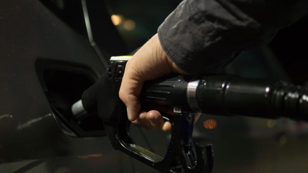 Acțiuni masive în Constanța într-o anchetă de contrabandă cu motorină