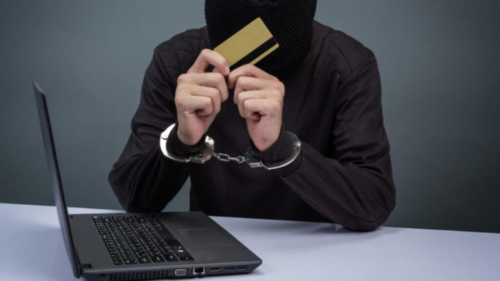 Ferește-te de escroci! Avertismentul DNSC despre impostorii care se dau drept autorități