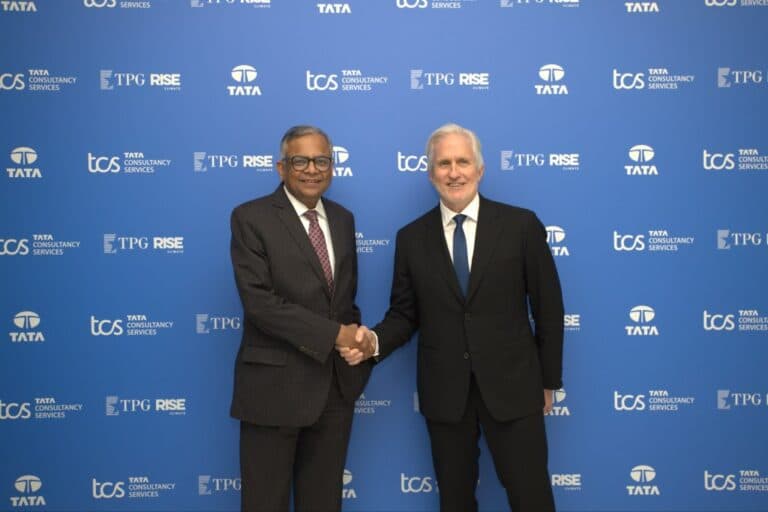 TCS din India colaborează cu TPG pentru a susține jumătate dintr-un proiect de 2 miliarde de dolari dedicat centrului de date AI