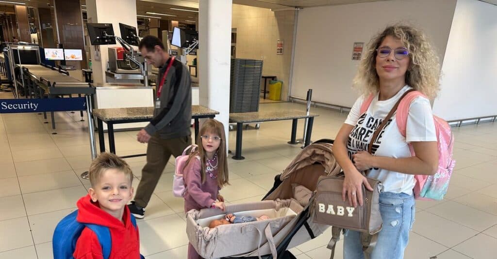 Gândurile surprinzătoare ale Alinei Laufer la două luni după venirea pe lume a fetiței sale: „Nu putem exclude” Ce simbolizează numele Eden și cum se vor bucura de Sărbători