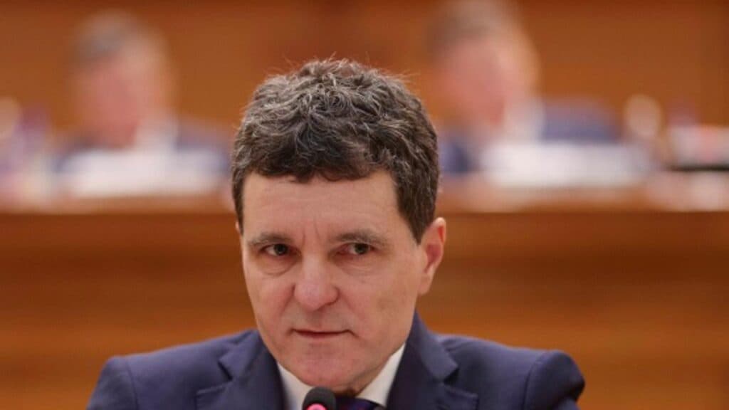 Nicușor Dan își adresează un mesaj românilor de acasă: Președintele a omis diaspora în declarațiile despre Strategia Națională de Apărare