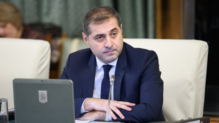 Antreprenorii se simt copleșiți de povara fiscală: „Statul crede că adună mai multe fonduri la buget.”