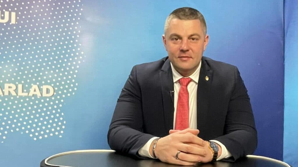 Prefectul Eduard Popica din Vaslui liniștește locuitorii după incidentul cu drona: „Totul este în siguranță.”
