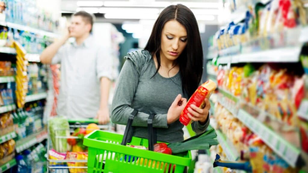 Program deosebit pe 1 Decembrie. Ce ore de funcționare vor avea supermarketurile de Ziua Națională a României?