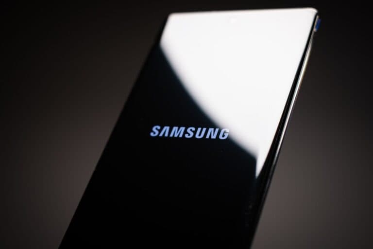 Samsung Display și BOE din China ajung la un acord în disputele legate de brevete și secrete comerciale OLED