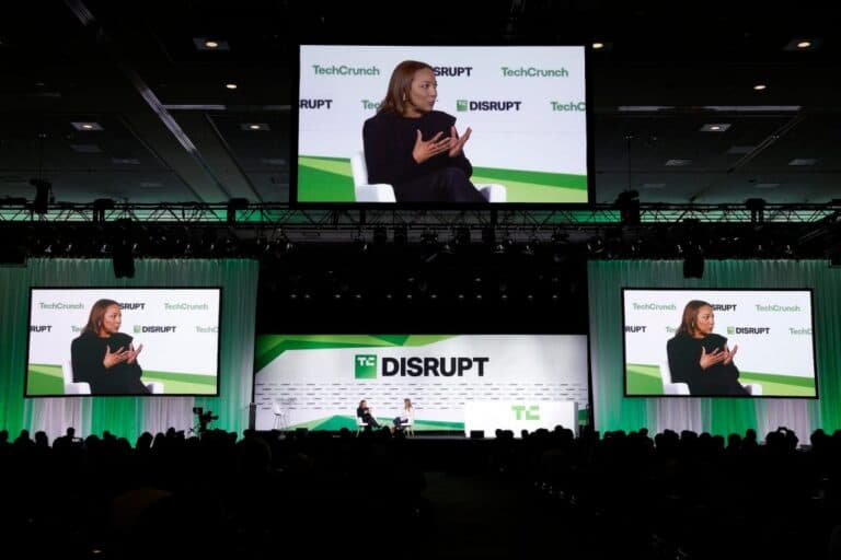 TechCrunch Mobilitate: Tot ce s-a discutat, atât pe scenă, cât și în culise, la TechCrunch Disrupt 2025
