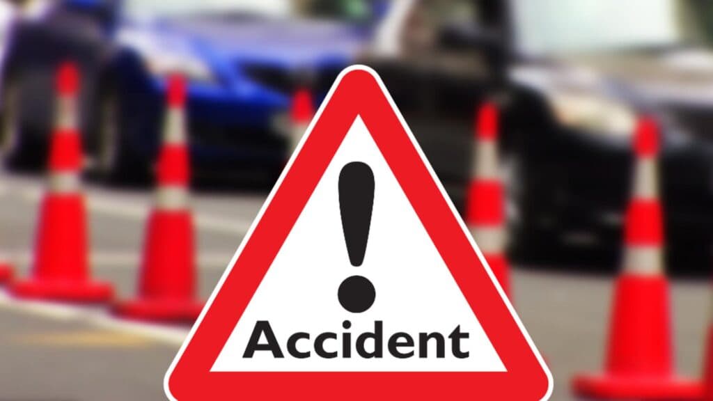 Tragedie în Dolj: doi tineri și-au găsit sfârșitul în urma coliziunii cu un camion