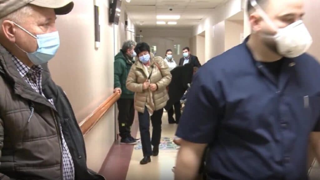 Atenție, pericol sanitar! Unitățile medicale sunt suprasolicitate din cauza gripei: România se confruntă cu riscul unei epidemii