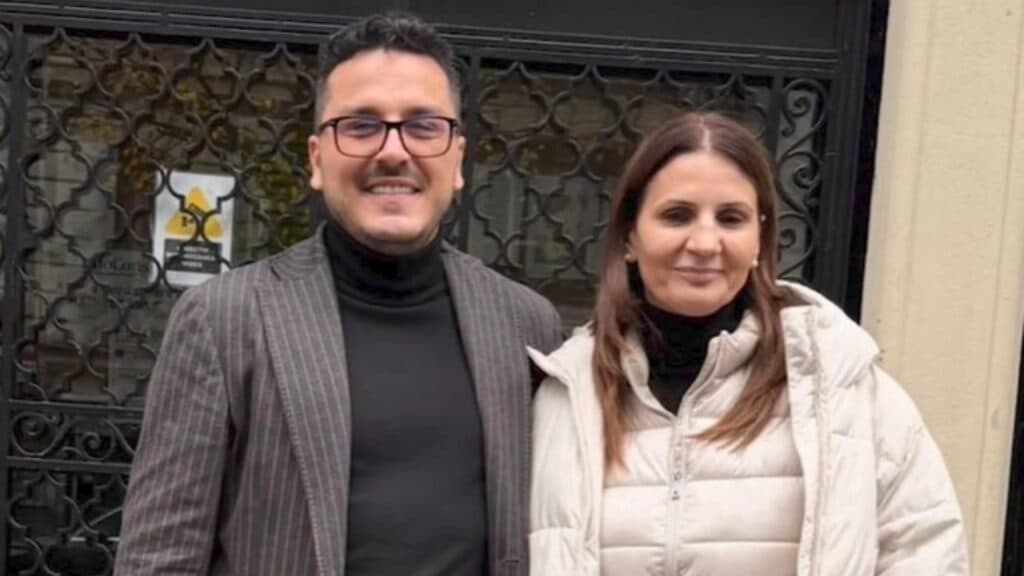 Anca Alexandrescu, candidatul independent pentru Primăria Capitalei, sprijinită de Alexandru Zidaru, cunoscut sub numele de Makaveli