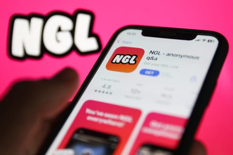 Aplicația de mesagerie anonimă NGL a fost preluată de startup-ul Mode Mobile, specializat în câștiguri telefonice