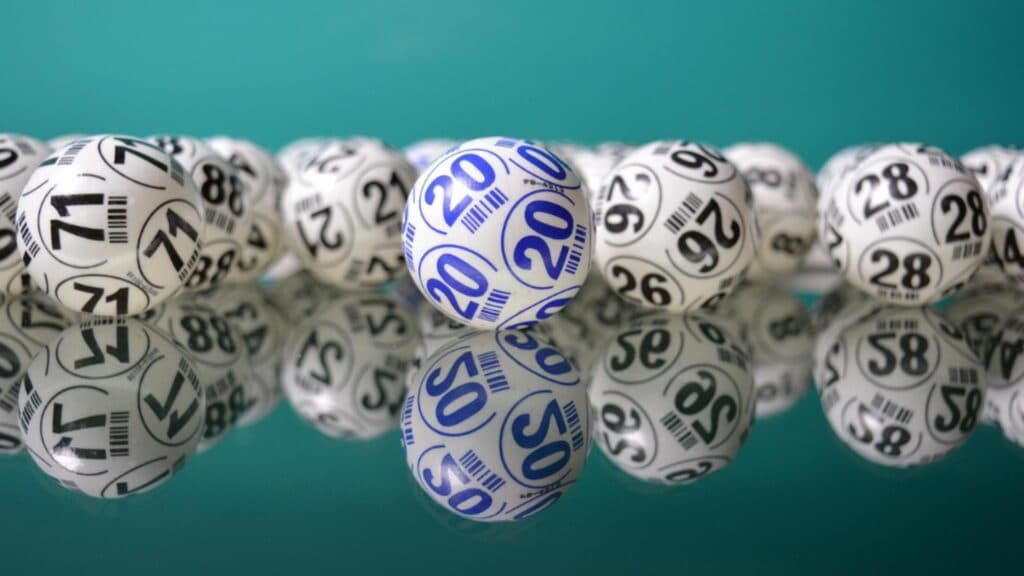 Numerele câștigătoare la Loto au fost dezvăluite: report record la Joker, depășind 8 milioane de euro