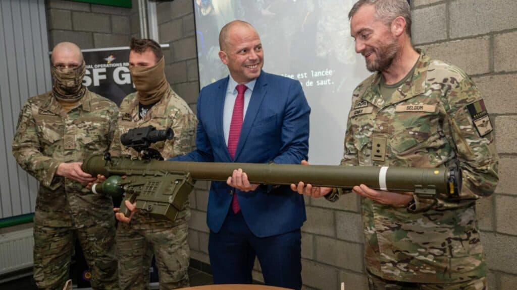 Belgienii au lansat o inovație anti-dronă: un sistem ingenios, simplu și eficient