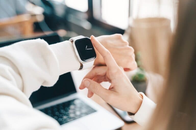 Cele mai eficiente aplicații pentru Apple Watch care îți cresc productivitatea