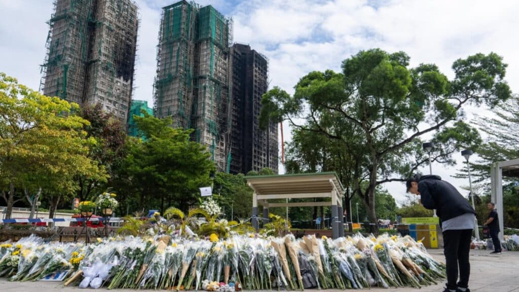 Tragedia din Hong Kong: 151 de vieți pierdute și un avertisment privind dezinformarea