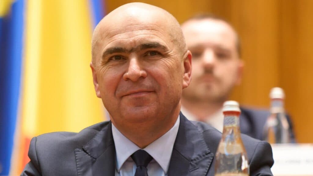 Bolojan a stârnit uimire în rândul Guvernului cu un gest neașteptat înainte de sărbători. Ce surpriză le-a pregătit miniștrilor în ultima întâlnire din acest an?