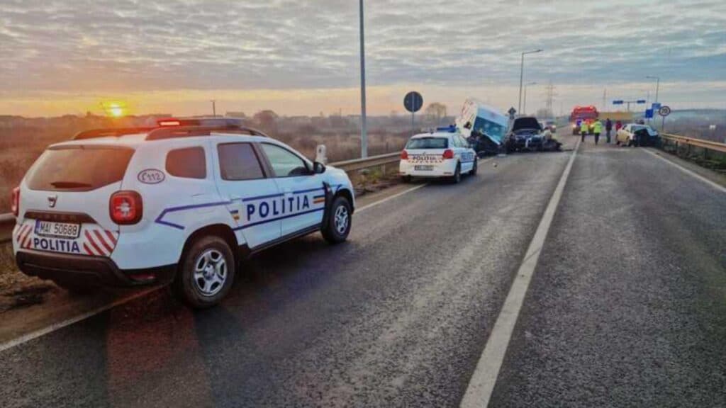 Accident în lanț pe centura Timișoarei: Patru răniți în coliziunea a trei autoturisme