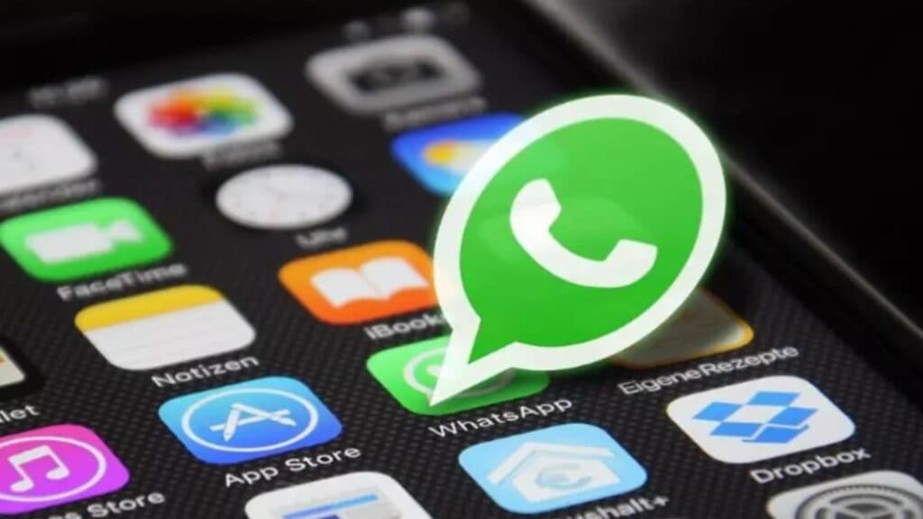 Ce dezvăluie psihologii despre persoanele care reacționează prompt la mesajele de pe WhatsApp?