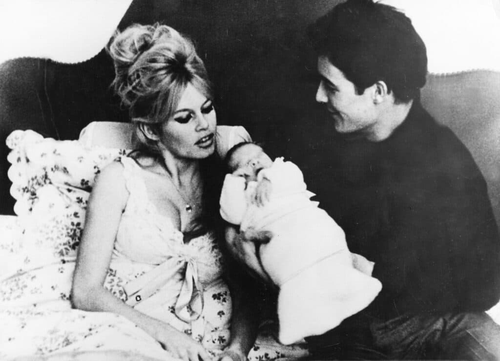 Descoperă povestea fiului lui Brigitte Bardot și relația distantă dintre ei: „Un câine era o alegere mai bună decât un copil.”