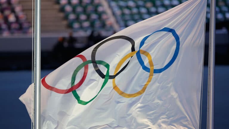 Comitetul Internațional Olimpic propune reintegrarea rușilor în competițiile pentru juniori fără nicio limitare