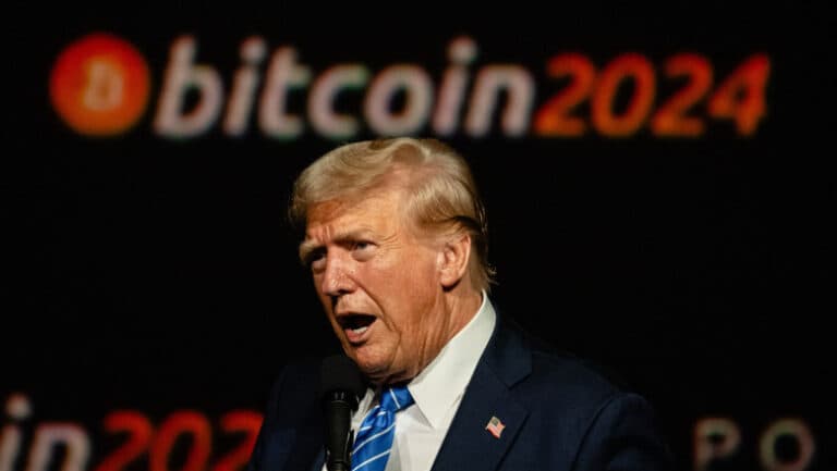 Compania de criptomonede a urmașilor lui Donald Trump înregistrează o pierdere de un miliard de euro în valoarea sa de piață