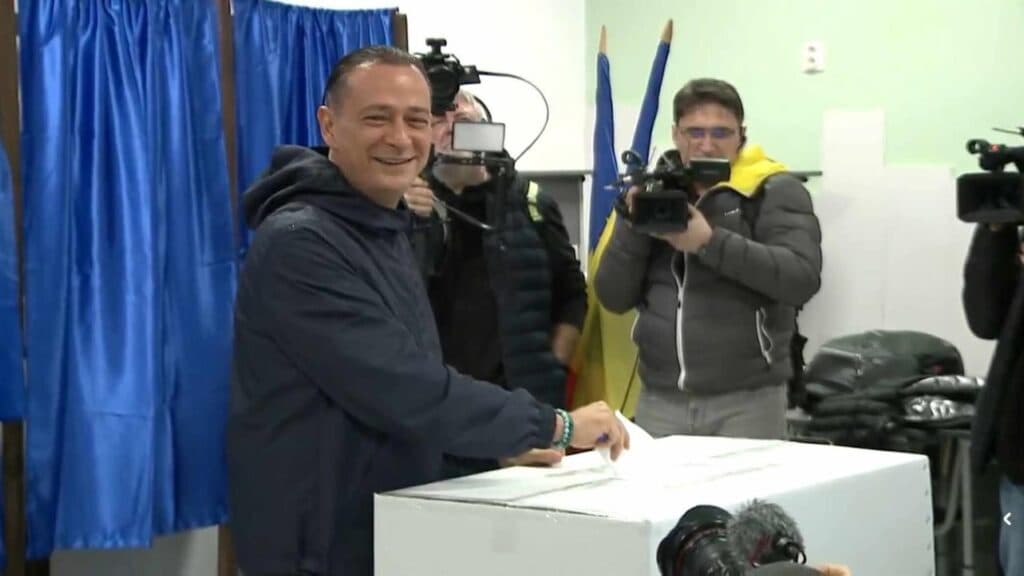 Daniel Băluță își exprimă votul pentru Primăria Capitalei: „O zi memorabilă pentru comunitate. Fondurile europene trebuie să fie prioritare: metroul, spitalele, tramvaiele, școlile.”