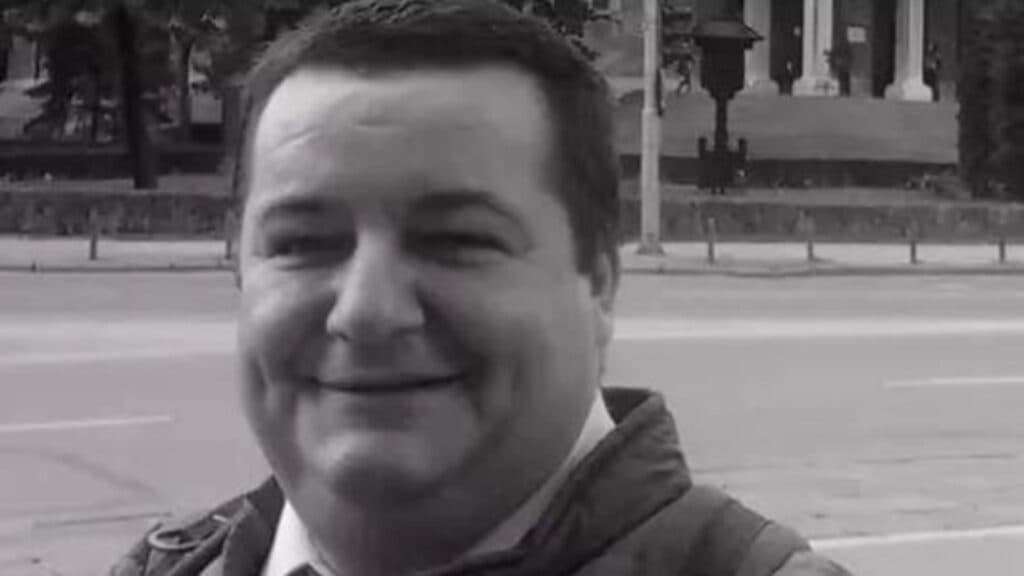 Tragedie în lumea medicală! Un doctor de 48 de ani își pierde viața în timpul consultației, căzând sub ochii pacientului său