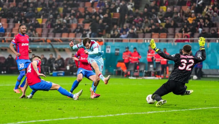 FCSB a realizat o revenire impresionantă în Europa League, învinsând Feyenoord după ce a fost la două goluri în spate