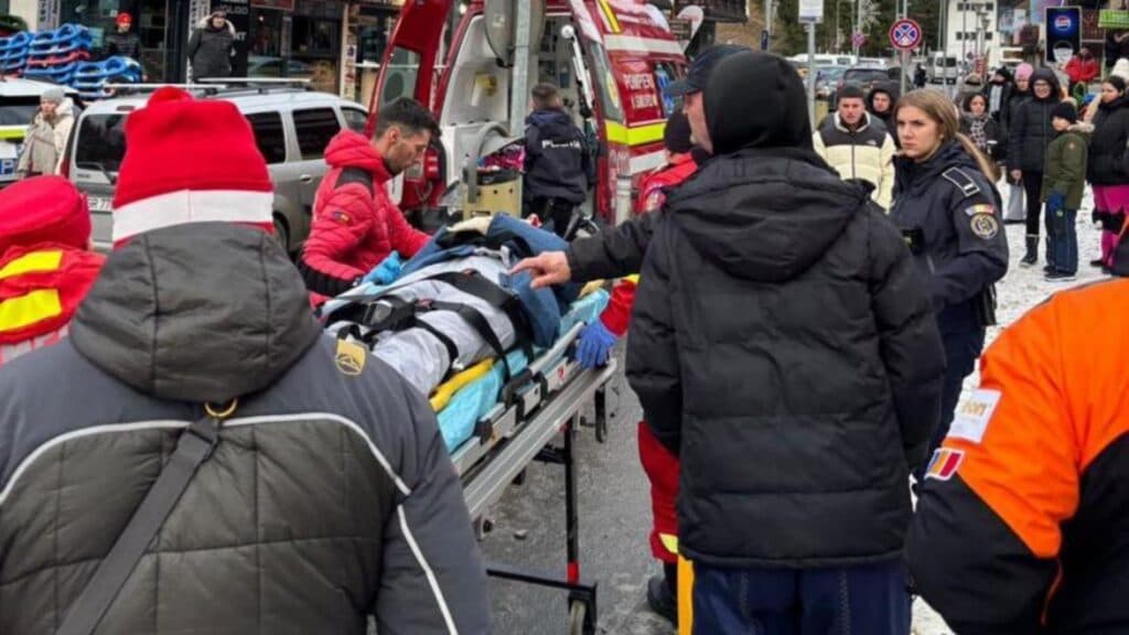 Incident dramatic pe pârtia din Predeal: o femeie se prăbușește după ce este lovită de o sanie în ziua de Crăciun