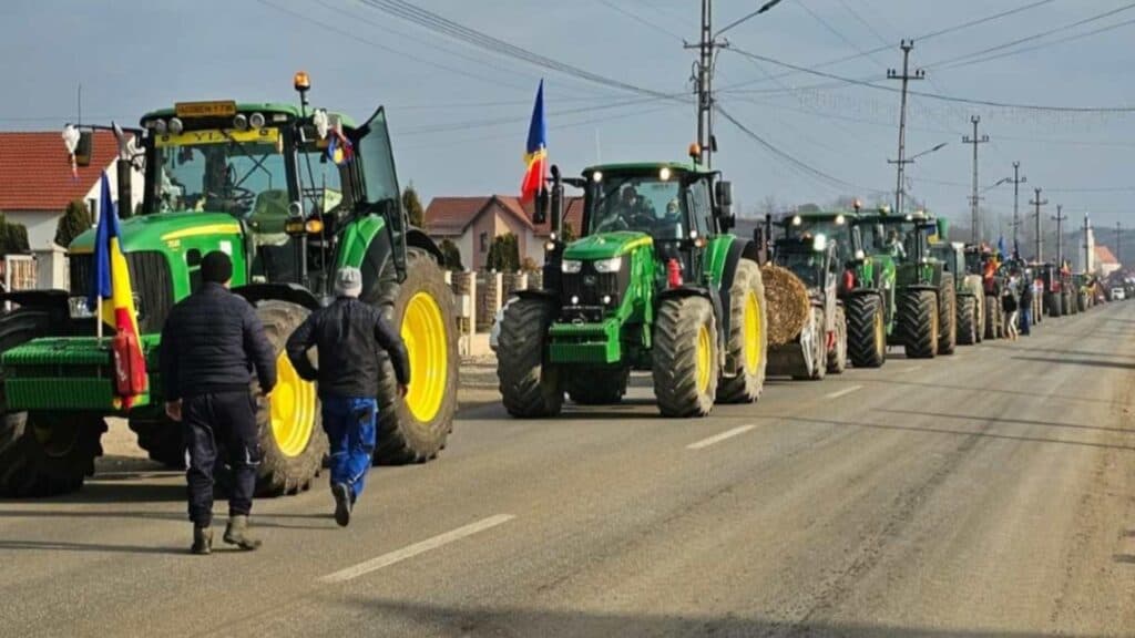 Fermierii se mobilizează: o mare manifestație astăzi în Piața Victoriei, cu Anca Alexandrescu în mijlocul acțiunii