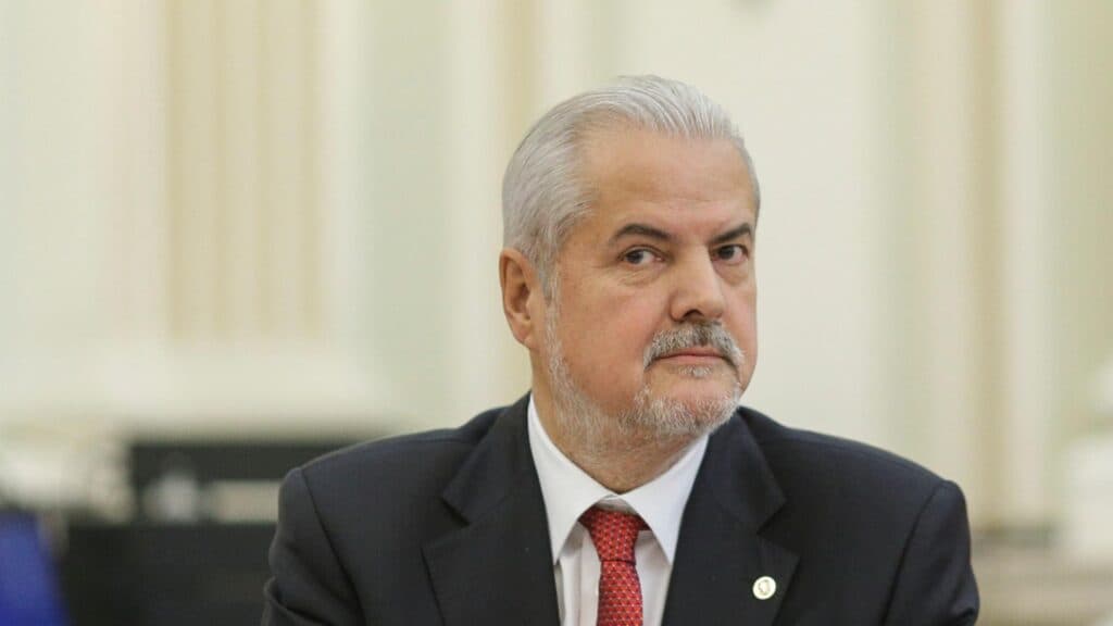 Fostul premier aduce în prim-plan teorii revoluționare despre criza apei din Prahova și Dâmbovița: golirea barajului, un posibil experiment militar