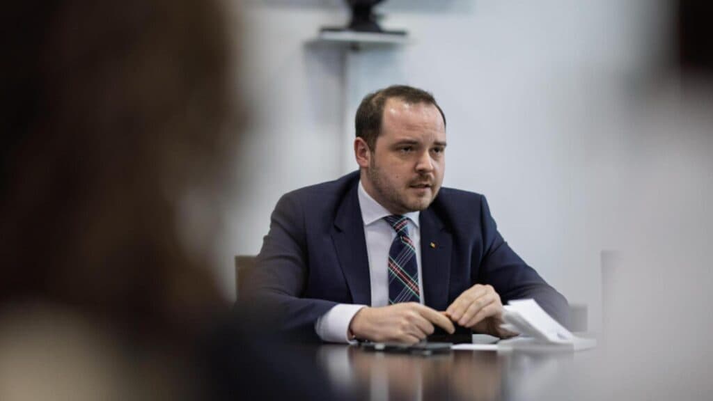 Guvernul direcționează 1,9 miliarde de lei din Fondul de rezervă pentru întărirea bugetului CNAS, a declarat ministrul Sănătății