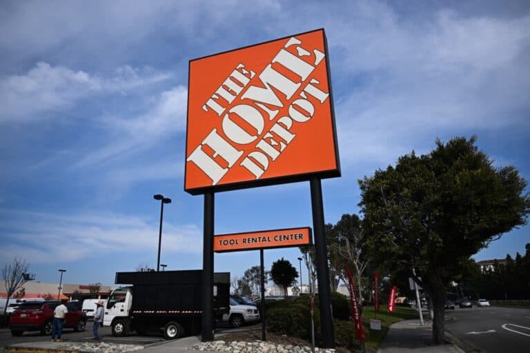 Home Depot a avut o expunere de un an a sistemelor interne, afirmă un cercetător
